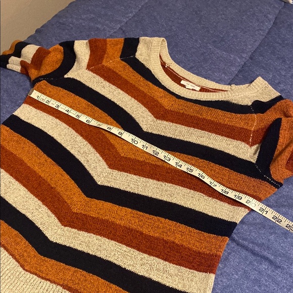 Maurices Cream and Orange Chevron Scoop Neck Sweater - Picture 4 of 7